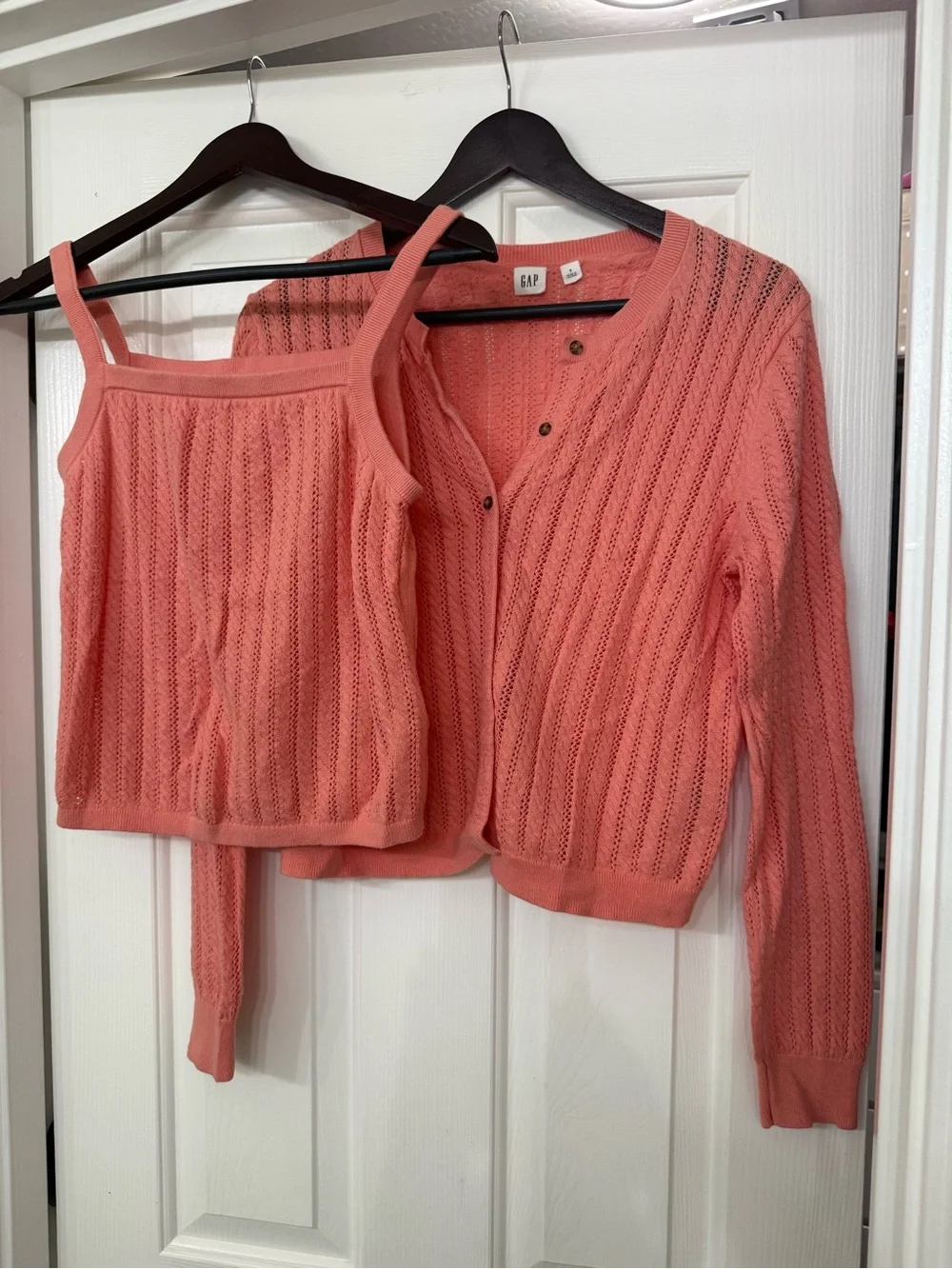 GAP Coral Knit Tank & Cardigan Set - Coral Peach